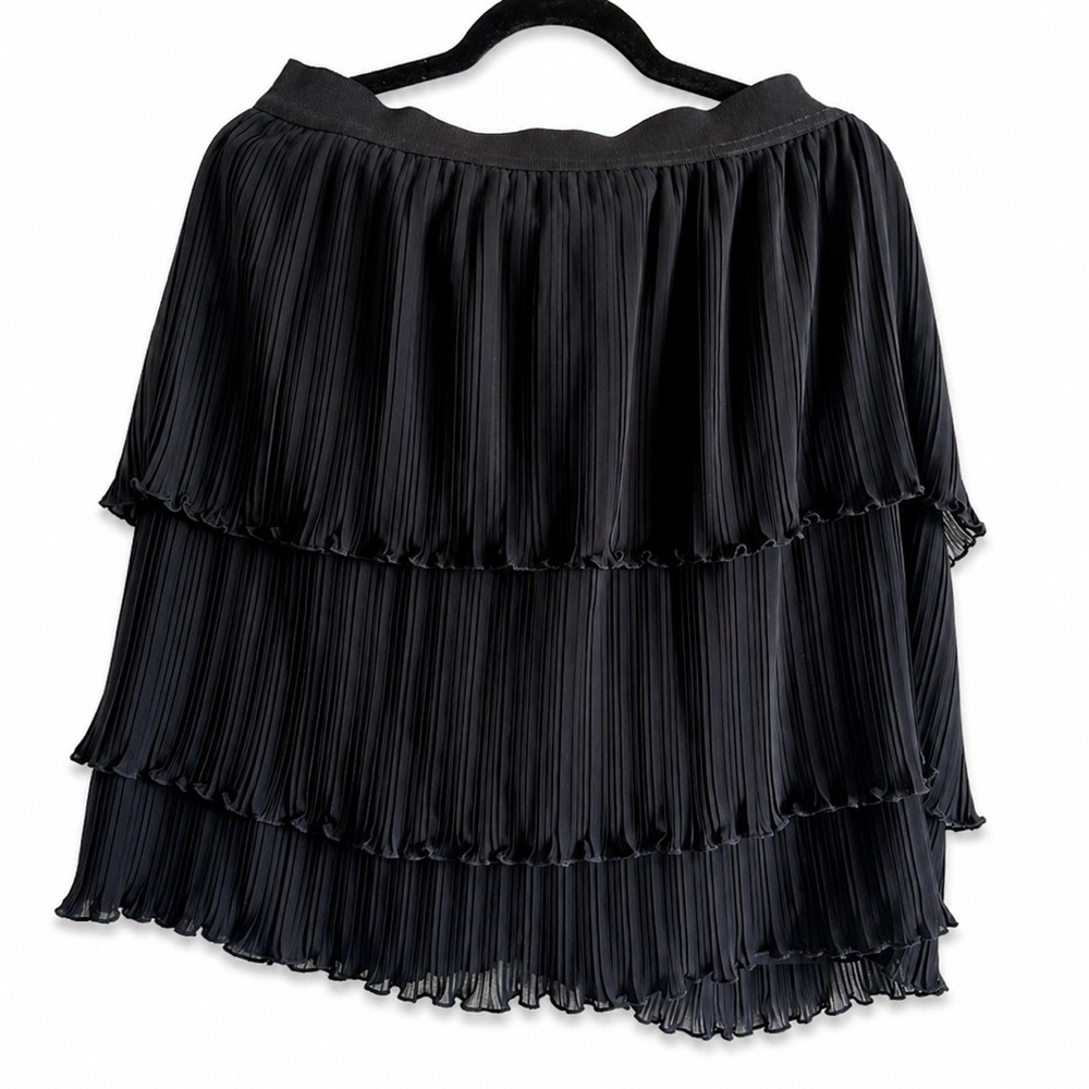 Ann Taylor Navy Tiered Pleated Mini Skirt
